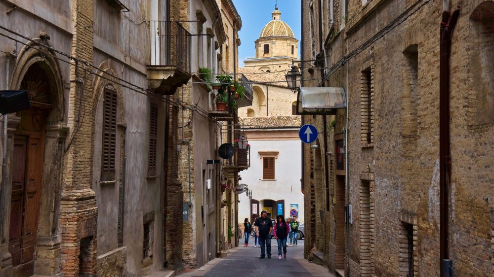 Lanciano-centro-storico-2-scaled-e1634189737578